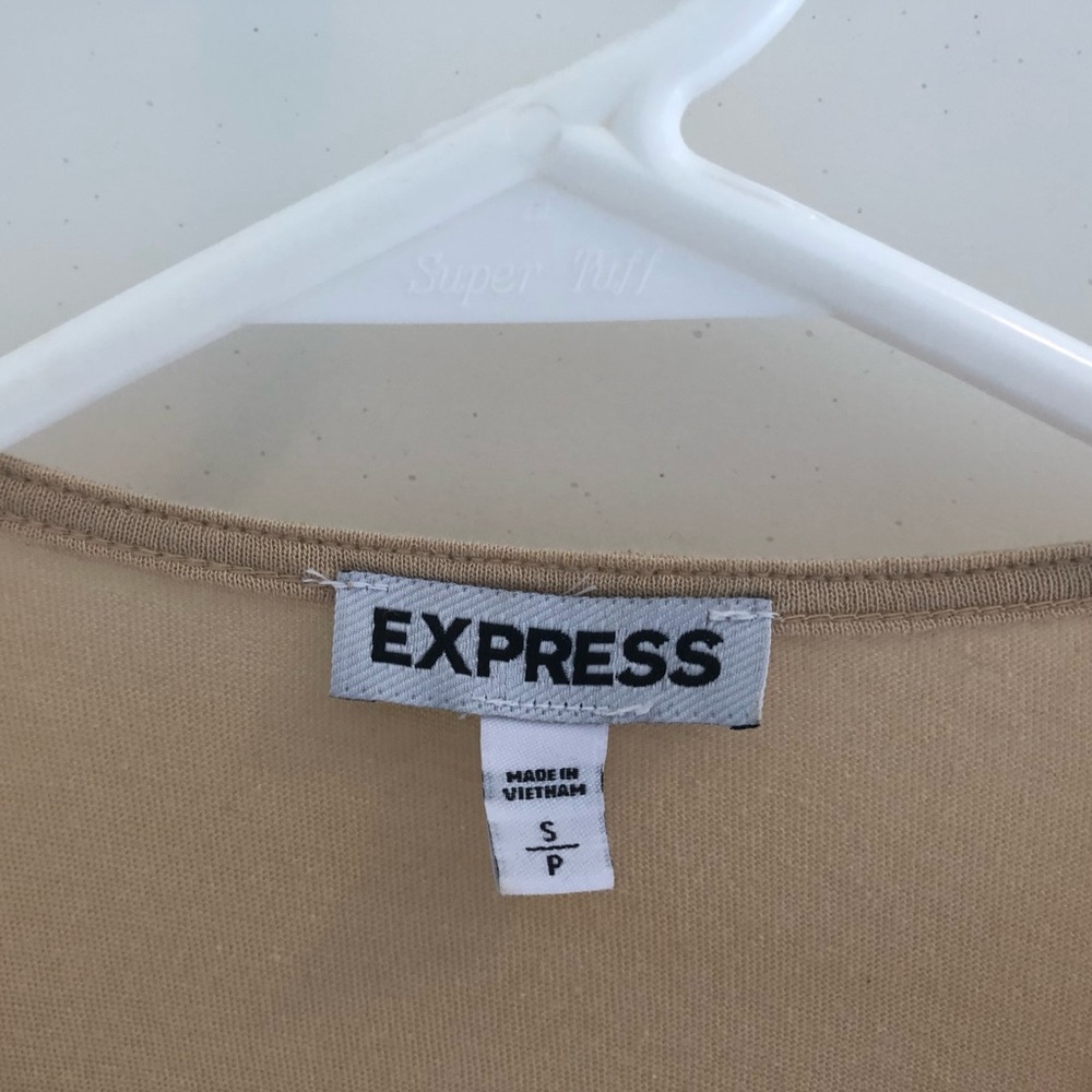 Express sequin top - Picture 3 of 4